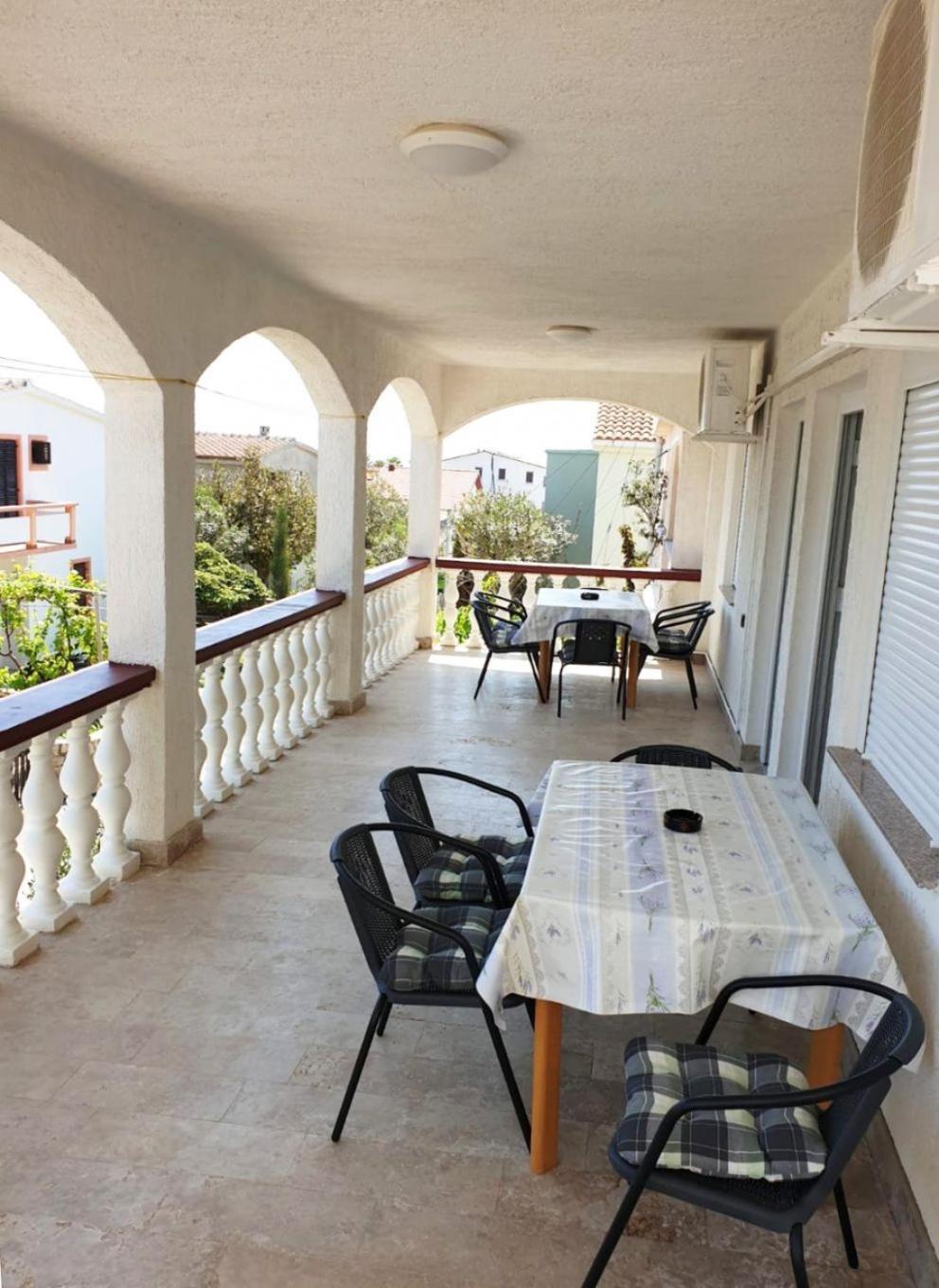 Apartments Bozica Вир Екстериор снимка